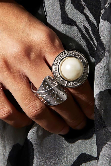 Buy_Quod_Silver Plated Pearls Qed Ring _Online_at_Aza_Fashions