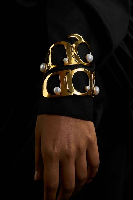 Quod Gold Plated Pearls Xl Quod Cuff Online at Aza Fashions Quod_Gold Plated Pearls Xl Quod Cuff _Online_at_Aza_Fashions