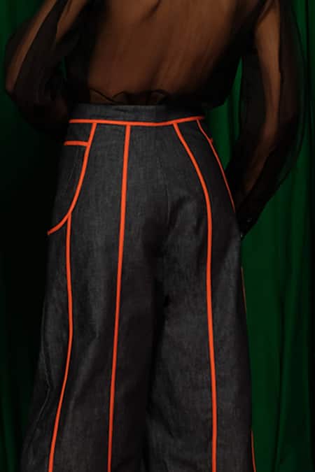 Quod_Charcoal Cotton Lets Put Her In Vase Pant _Online_at_Aza_Fashions