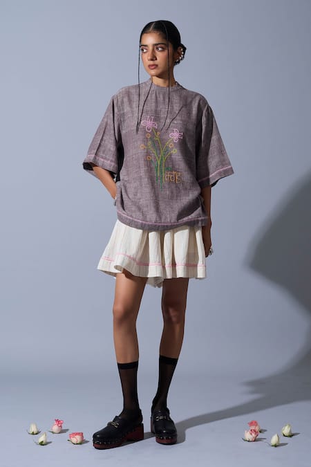 Quod_Brown Linen, Handloom Cotton Embroidery Round Neck Blooms T-shirt _Online_at_Aza_Fashions