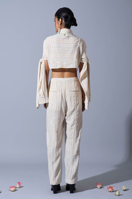 Quod Cropped Tie-Up Sleeves Shirt 