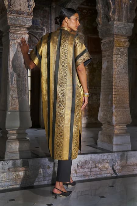 Dash And Dot Benares Brocade Striped Kurta & Pant Set 