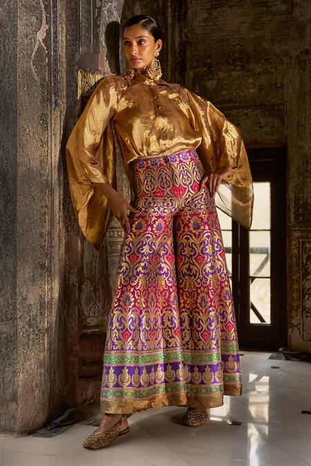 Buy_Dash And Dot_Gold Silk Collared, Button-down Neck Zari Wide Sleeve Shirt _Online_at_Aza_Fashions