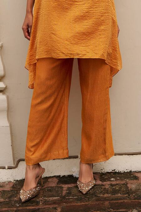 Shop Dash And Dot Yellow Mandarin Collar, Split V-neck Textured Straight Pant Online at Aza Fashions Shop_Dash And Dot_Yellow Mandarin Collar, Split V-neck Textured Straight Pant _Online_at_Aza_Fashions