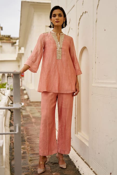 Dash And Dot Mirror Work Kurta & Pant Set 