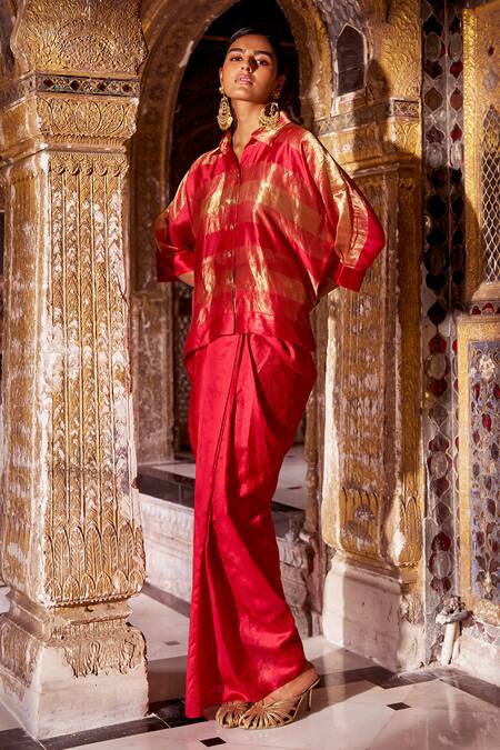 Buy_Dash And Dot_Red Silk, Viscose Zari Collared Striped Shirt And Draped Skirt Set 
