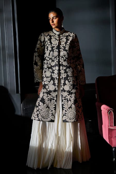 Buy Dash And Dot Ivory Viscose Pleated Skirt Online at Aza Fashions Buy_Dash And Dot_Ivory Viscose Pleated Skirt _Online_at_Aza_Fashions