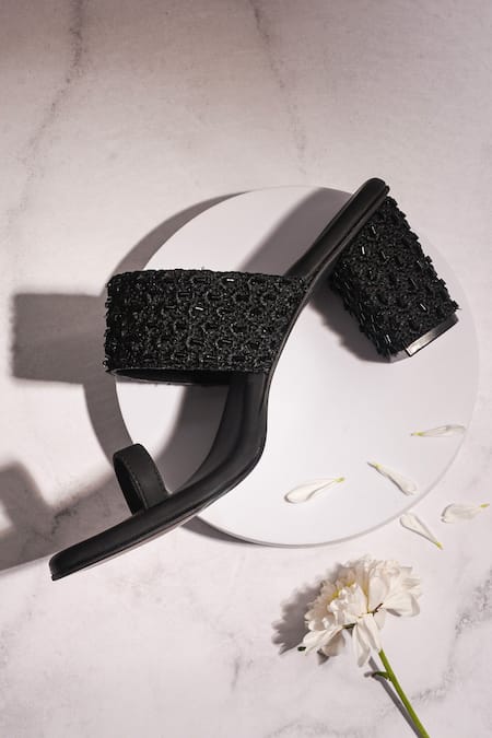 Urbansway_Black Embroidery, Beads Noor Thread Block Heels _Online_at_Aza_Fashions