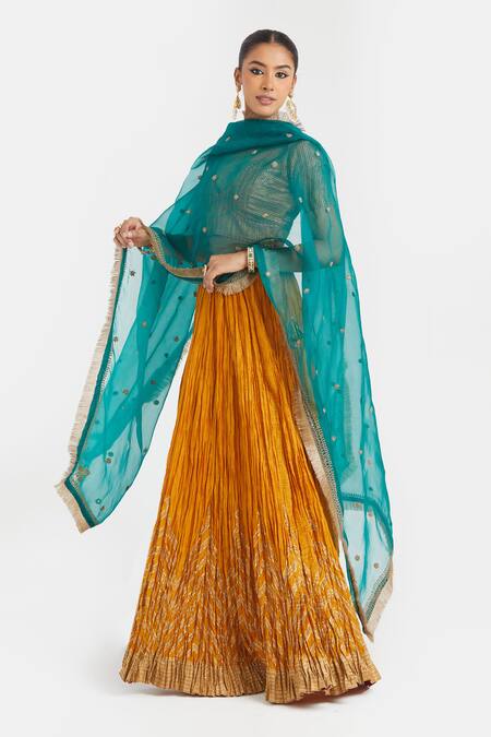 Buy_Kora_Yellow Silk, Chanderi Gota Patti, Piping V-neck Work Blouse 