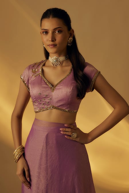 RAYASHA KHAN Lavender Silk Zari, Sequins V-neck Pre-draped Saree With Blouse Online at Aza Fashions RAYASHA KHAN_Lavender Silk Zari, Sequins V-neck Pre-draped Saree With Blouse _Online_at_Aza_Fashions