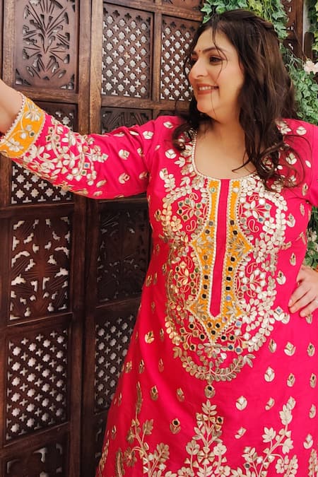 Amaltas Couture Pink Silk, Georgette, Organza Gota Patti, Mirrors, Embroidery, Work Kurta Set at Aza Fashions Amaltas Couture_Pink Silk, Georgette, Organza Gota Patti, Mirrors, Embroidery, Work Kurta Set _at_Aza_Fashions