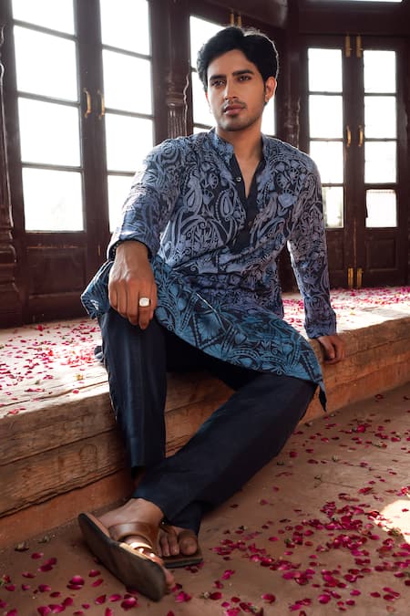 Angad Creations_Gray Viscose, Silk Embroidery Aflaak Thread Work Kurta And Pant Set _Online_at_Aza_Fashions