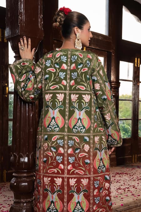 Angad Creations Zia Tilla & Thread Work Jacket Set 