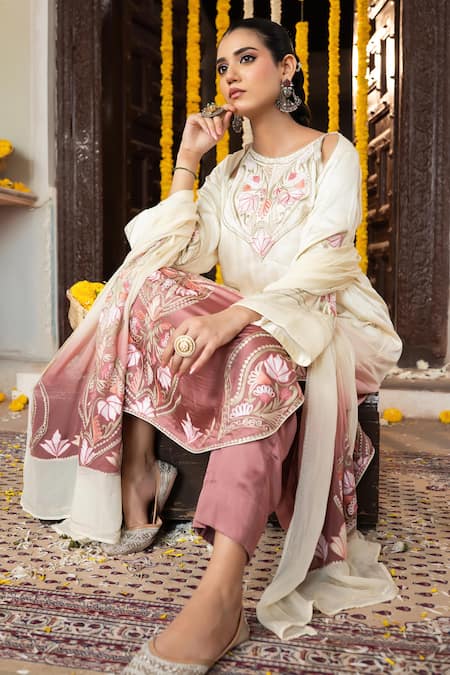 Buy Angad Creations Cream Cotton Satin, Georgette Zareena Thread And Tilla Work Ombre Kurta Set Buy_Angad Creations_Cream Cotton Satin, Georgette Zareena Thread And Tilla Work Ombre Kurta Set