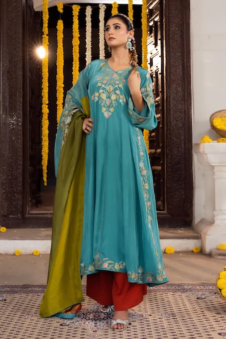 Angad Creations Shifa Thread & Tilla Work Anarkali Set 