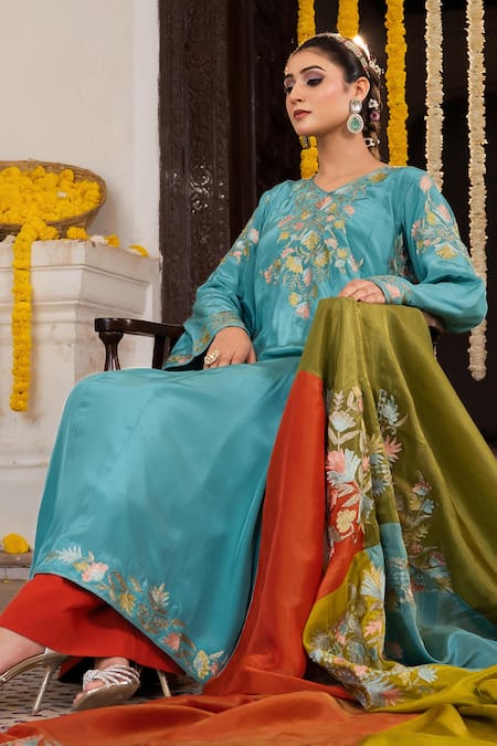Angad Creations_Teal Crepe, Tissue Embroidery V-neck Shifa Thread And Tilla Work Anarkali Set _at_Aza_Fashions