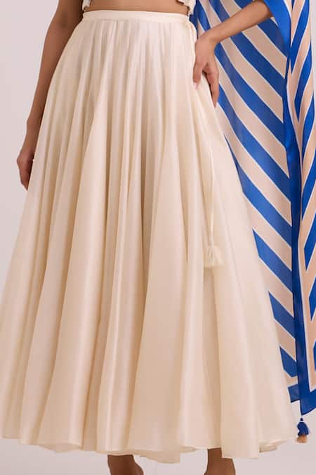 Shop Madder Much Ivory Chanderi Silk, Georgette, Satin Embroidery, Hansa Snow Laden Skirt Set Shop_Madder Much_Ivory Chanderi Silk, Georgette, Satin Embroidery, Hansa Snow Laden Skirt Set