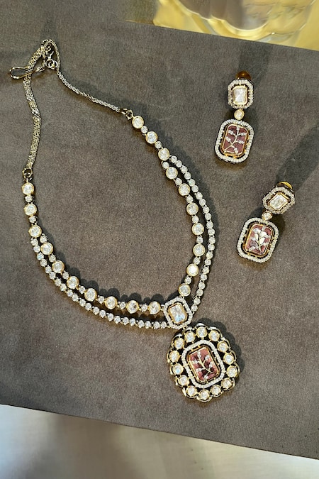 Prestones Polki Floral Charm Pendant Necklace Set 