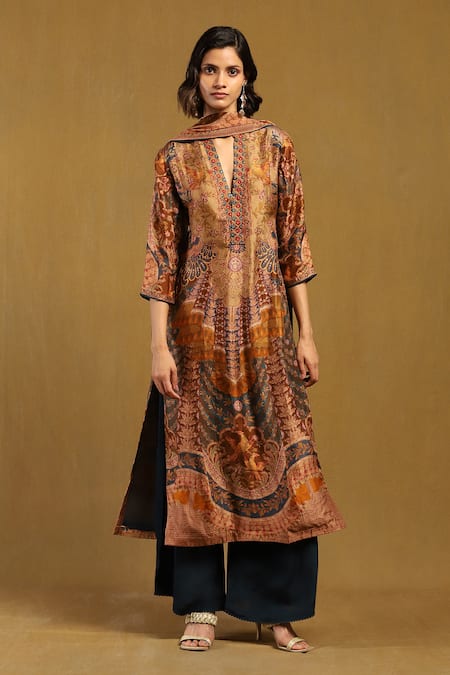 Ritu Kumar Printed & Embroidered Kurta Set 