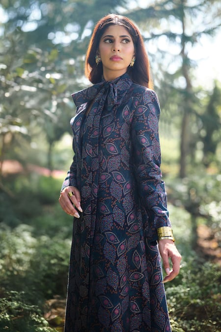 Buy Safaa Blue Silk Collared Le Minuit Bleu Woven Dress Online at Aza Fashions Buy_Safaa_Blue Silk Collared Le Minuit Bleu Woven Dress _Online_at_Aza_Fashions