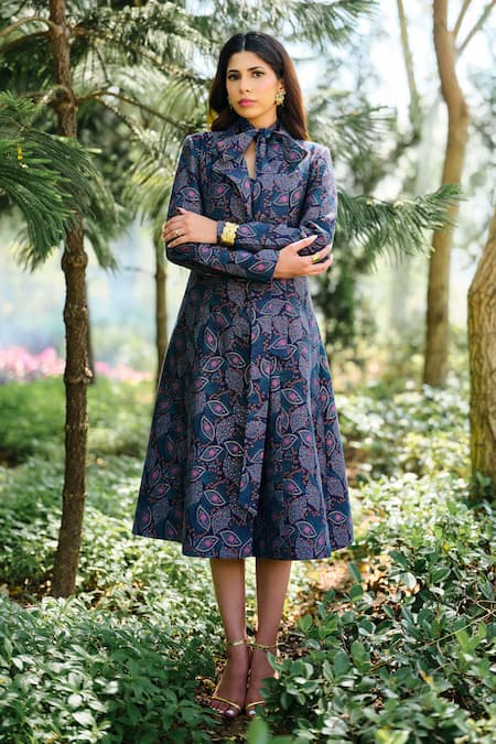 Shop Safaa Blue Silk Collared Le Minuit Bleu Woven Dress Shop_Safaa_Blue Silk Collared Le Minuit Bleu Woven Dress