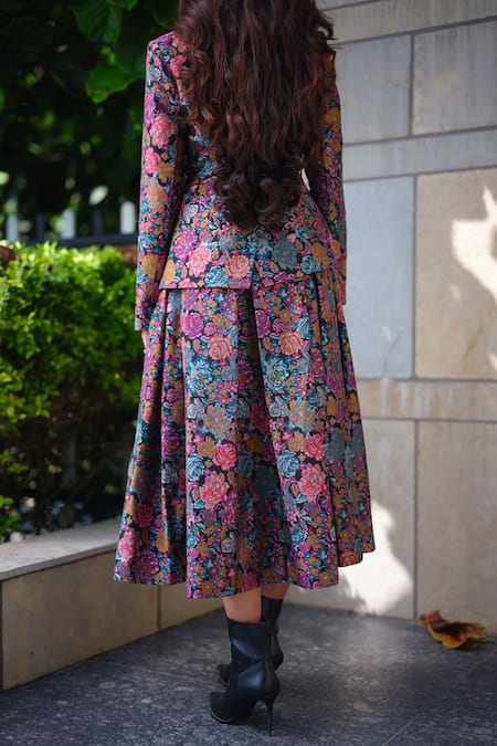 Safaa La Rose Noire Rose Motif Blazer & Skirt Set 