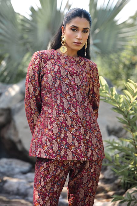 Buy Safaa Burgundy Silk Embroidery Round La Fleur Eclore Paisley Woven Jacket And Pant Set Buy_Safaa_Burgundy Silk Embroidery Round La Fleur Eclore Paisley Woven Jacket And Pant Set