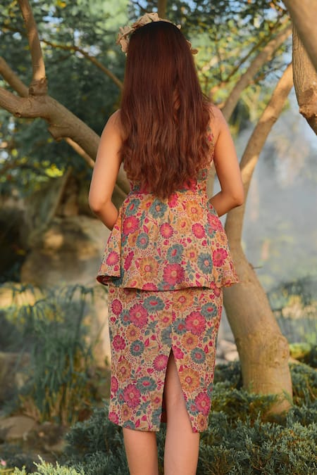 Safaa Le Tournesol Floral Woven Peplum Top With Skirt 