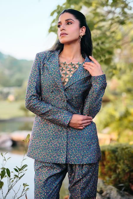 Buy_Safaa_Turquoise Silk Embroidery La Cote Dazur Kani Woven Blazer And Pant Set 