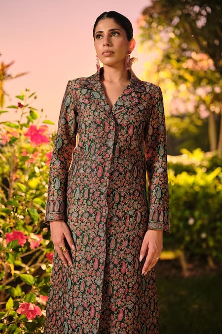 Buy_Safaa_Green Silk Embroidery V-neck, Collared Le Jardin Damour Woven Jacket And Pant Set _Online_at_Aza_Fashions