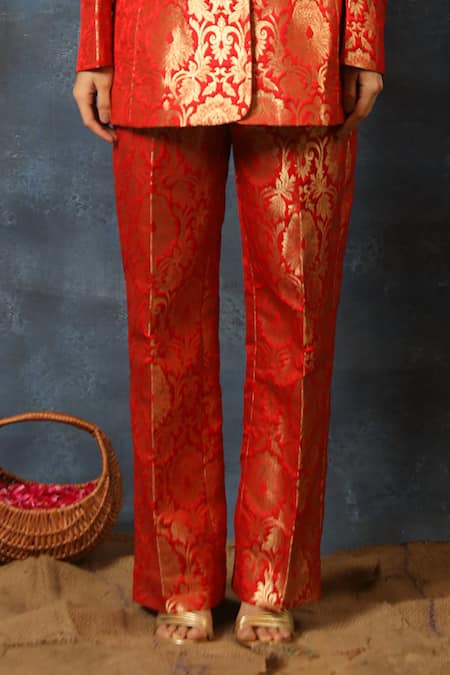 Swatee Singh_Red Brocade Pattern Blazer And Pant Set _Online_at_Aza_Fashions