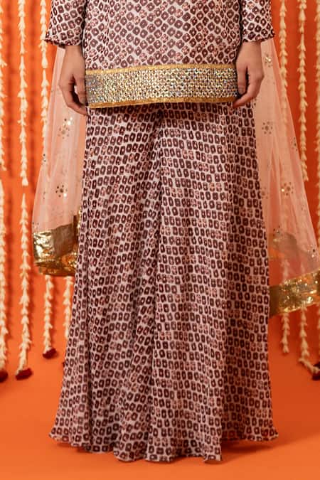 Swatee Singh_Maroon Georgette, Net Lace, Zari Boat Neck, Bandhani Digital Print Kurta Set _Online_at_Aza_Fashions