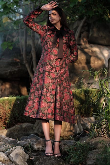 Shop_Safaa_Black Silk Embroidery Collared La Vie En Rose Woven Blazer Skirt Set _Online_at_Aza_Fashions