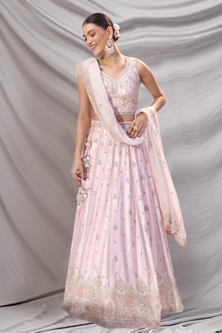 Samyukta Singhania Embroidered Lehenga Set 