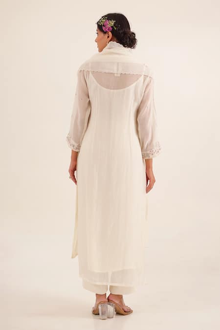 Tatwa Flamingo Embroidered Chanderi Kurta Set 