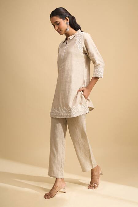 Naintara Bajaj_Beige Linen Embroidery Collared, Open Neck Kurta And Pant Set _Online_at_Aza_Fashions