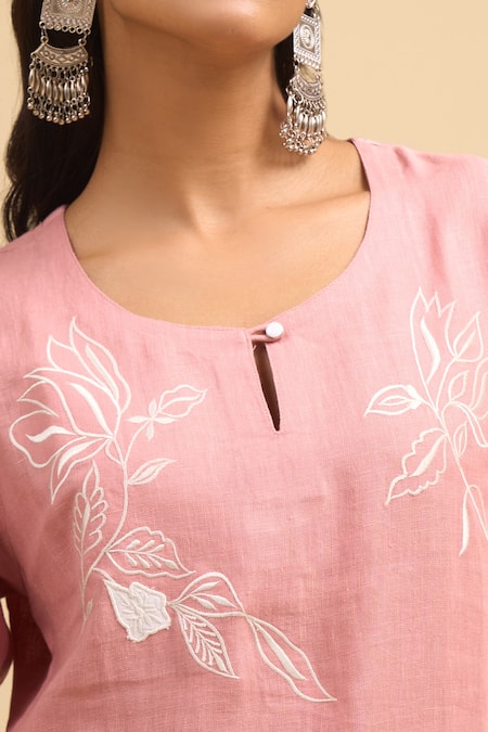 Buy_Naintara Bajaj_Pink Linen Embroidery Round , Keyhole Kurta And Pant Set _Online_at_Aza_Fashions