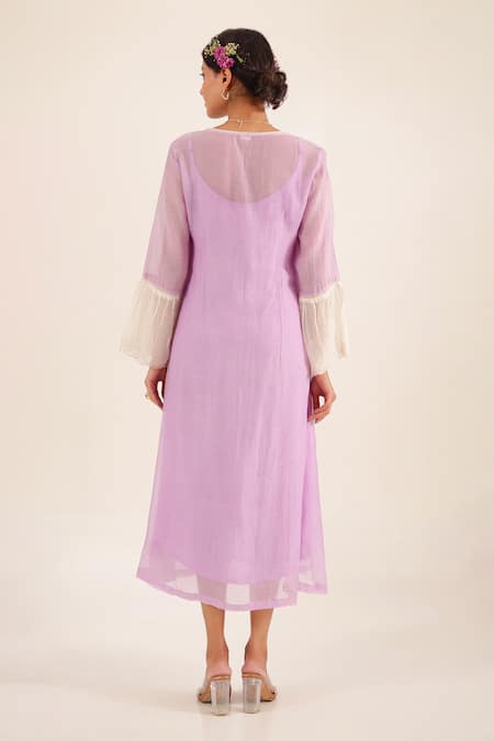 Tatwa Chanderi Floral Embroidered Kurta 