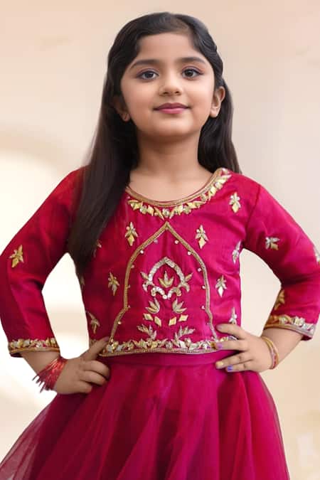 Petite Pomme_Magenta Net Gota Patti, Metallic Thread, Zari Work Lehenga With Blouse _Online_at_Aza_Fashions