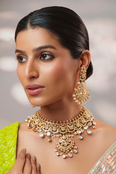 Zevar By Geeta Kundan & Polki Studded Necklace Set 