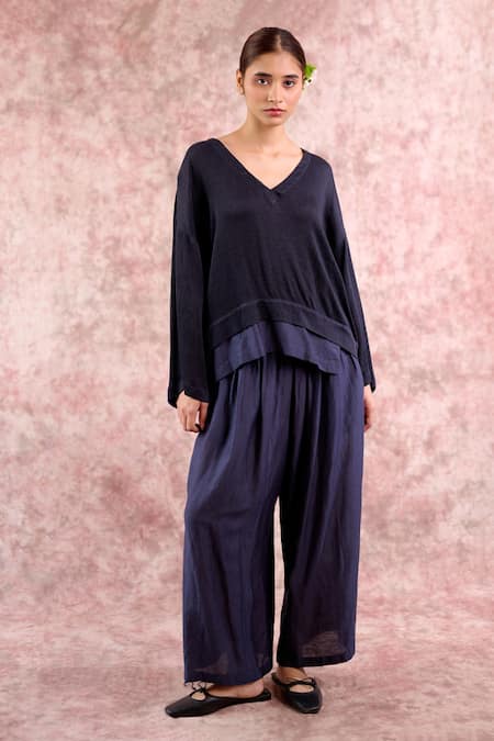 Doodlage V-Neck Top & Pleated Pant Set 