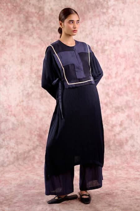 Doodlage Bemberg Muga Silk Embroidered Kurta 