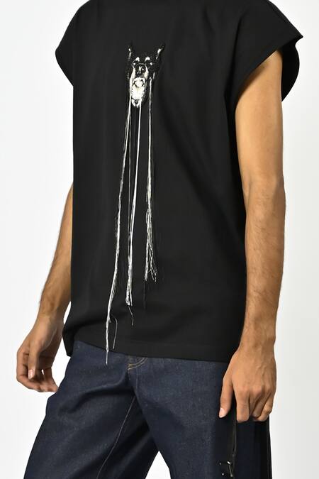 Shop_Huemn_Black Cotton, Jersey Embroidery, Beads Fringed Hand Canine T-shirt _Online_at_Aza_Fashions