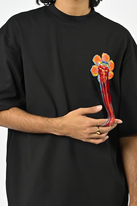 Buy_Huemn_Black Cotton, Jersey Embroidery Hand Floral T-shirt _Online_at_Aza_Fashions