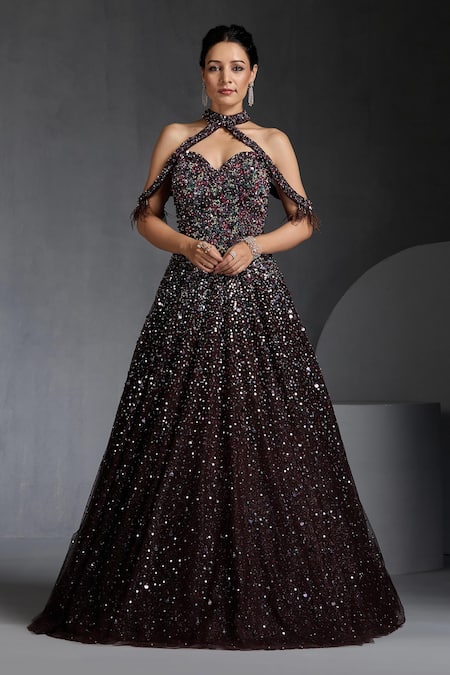 Chaashni By Maansi And Ketan Embroidered Flared Gown With Choker 