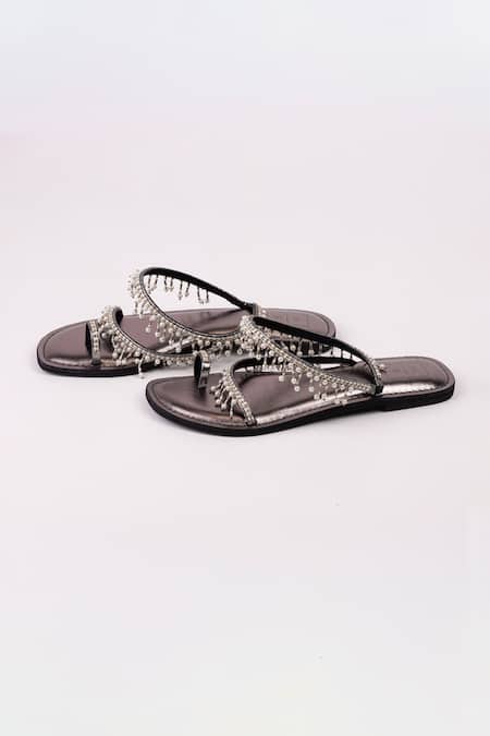 Sandalwali_Gray Beads Soha Tasselled Strap Vegan Sandals _Online_at_Aza_Fashions
