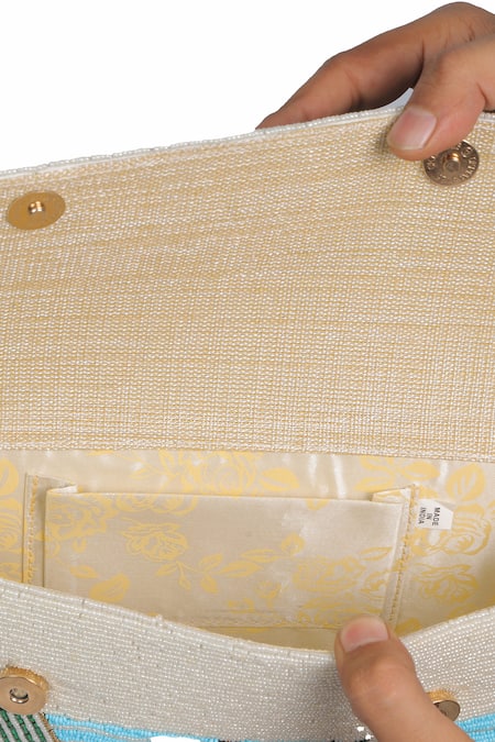 Buy_Nazaakat By Samara Singh_Blue Beads Beach Scene Shoulder Bag 