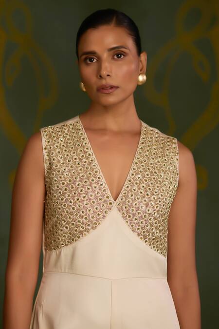 Sitaraa_Ivory Embroidery V-neck Tala Jumpsuit _Online_at_Aza_Fashions