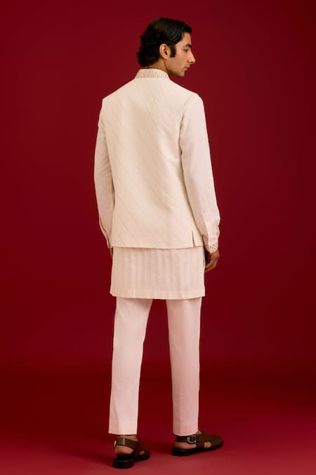 Devnaagri Pintuck Pattern Bundi Kurta Set 