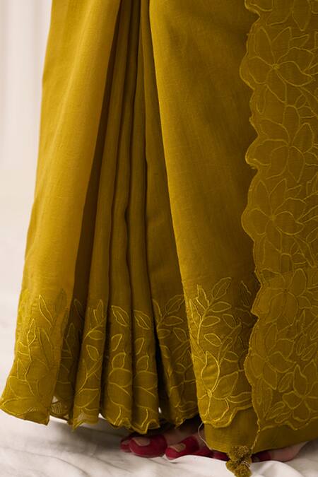 Five Point Five_Green Chanderi Embroidery Chameli Floral Pattern Saree With Running Blouse _Online_at_Aza_Fashions